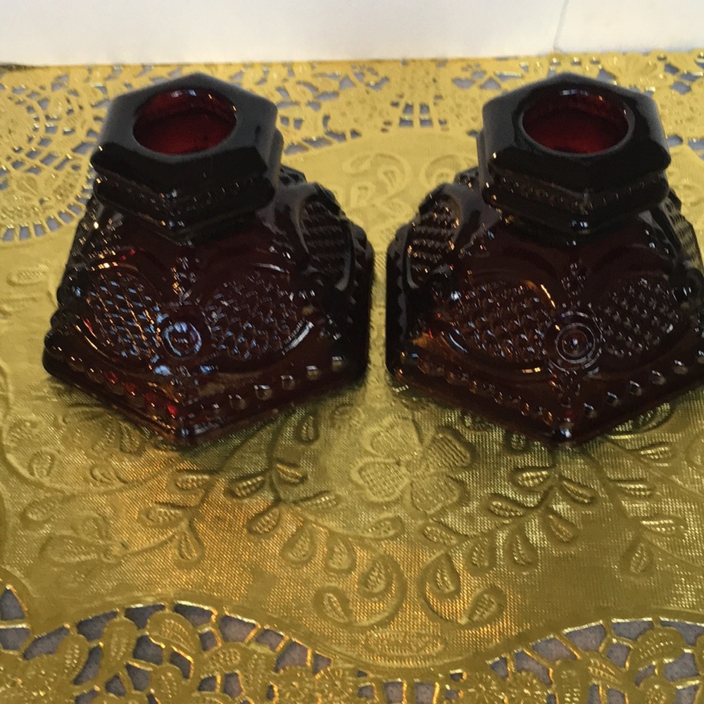 Vintage Avon Cape Cod Ruby red collection, two candleholders - Picture 1 of 4